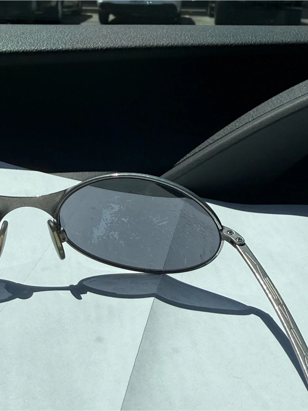 Classic Oval Metal Frame Sunglasses - Silver Gray Lensesu